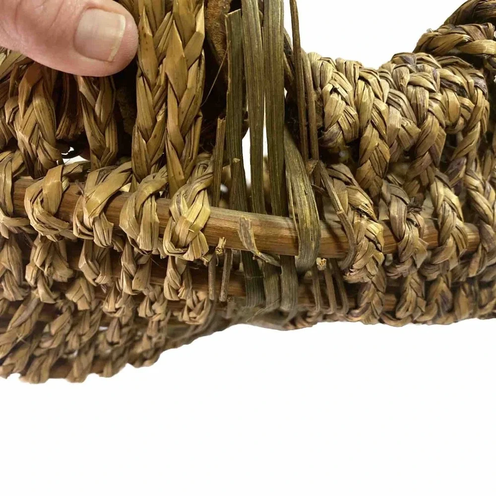 VTG Rustic Woven Basket Tree Branch Handle Boho Farmhouse Primitive Decor Cottag